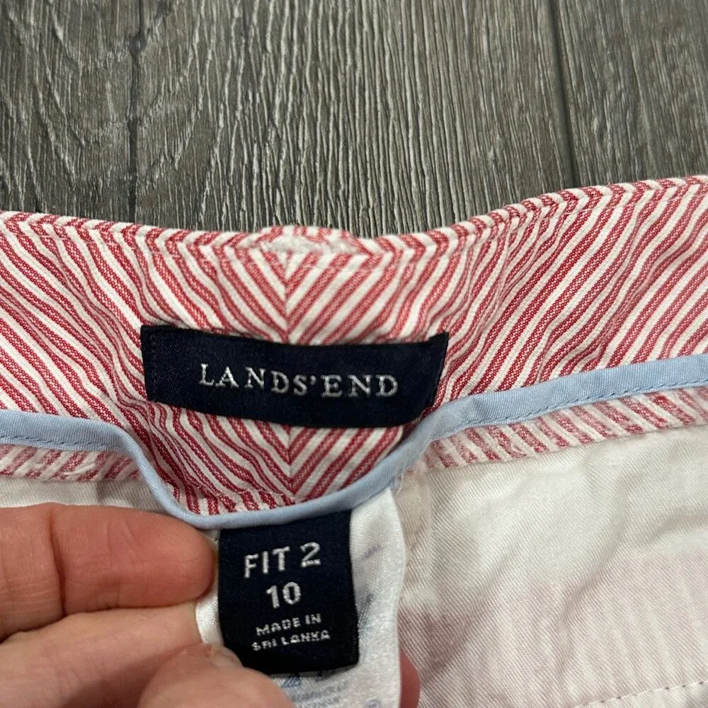 Women's Land's End Red & White Seersucker Shorts, Size 10 - Picture 3 of 7